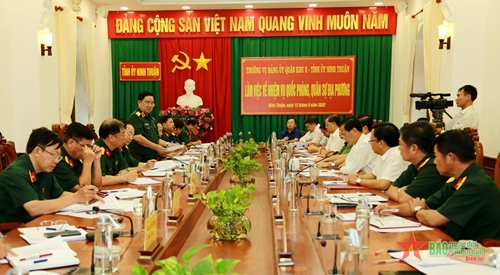 Thường vụ Đảng ủy Quân khu 5 làm việc với Tỉnh ủy Ninh Thuận